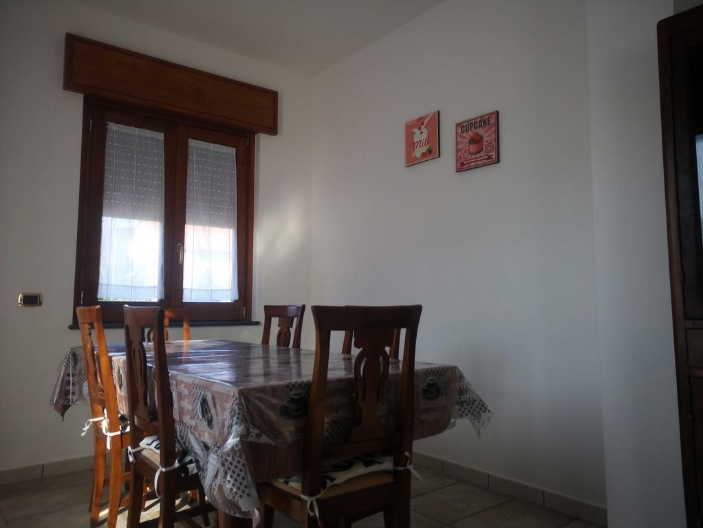 La Casa Dei Fiori - Ospitalita Diffusa 阿杰罗拉 外观 照片